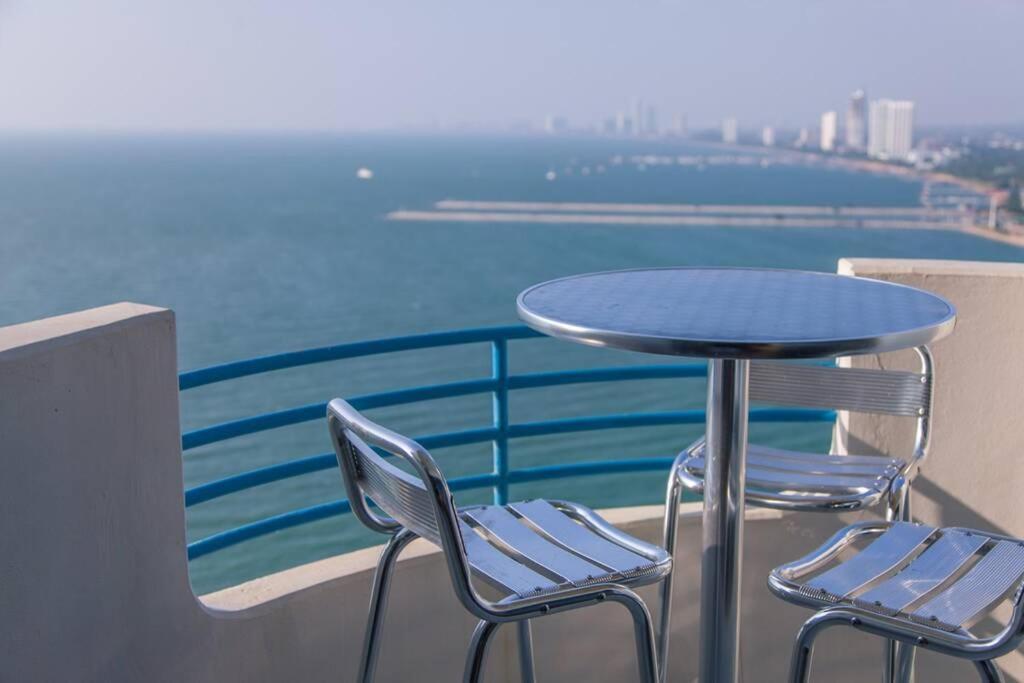 Pattaya Seaside Balcony/Beach Front/4 Peoples Na Chom Thian Eksteriør bilde